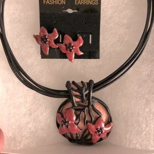 Chico’s Pink and black necklace with matching stud earrings